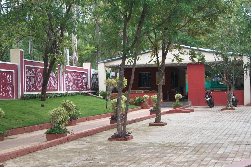 7 Apple Resort Lonavla Exterior foto